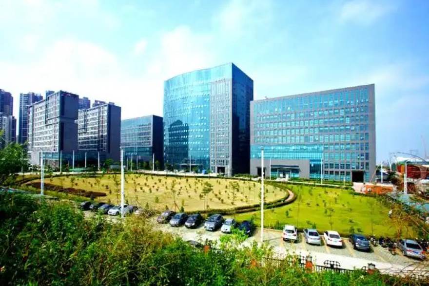 ahqqcy.com 总决赛舞台与冠军预测专题